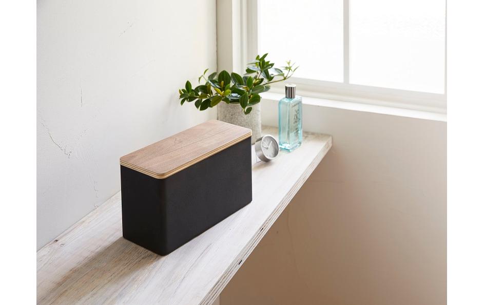 Yamazaki Aufbewahrungsbox (mit Deckel) – Metall/Holz – Schwarz/Natur – 105 × 140 × 230 mm