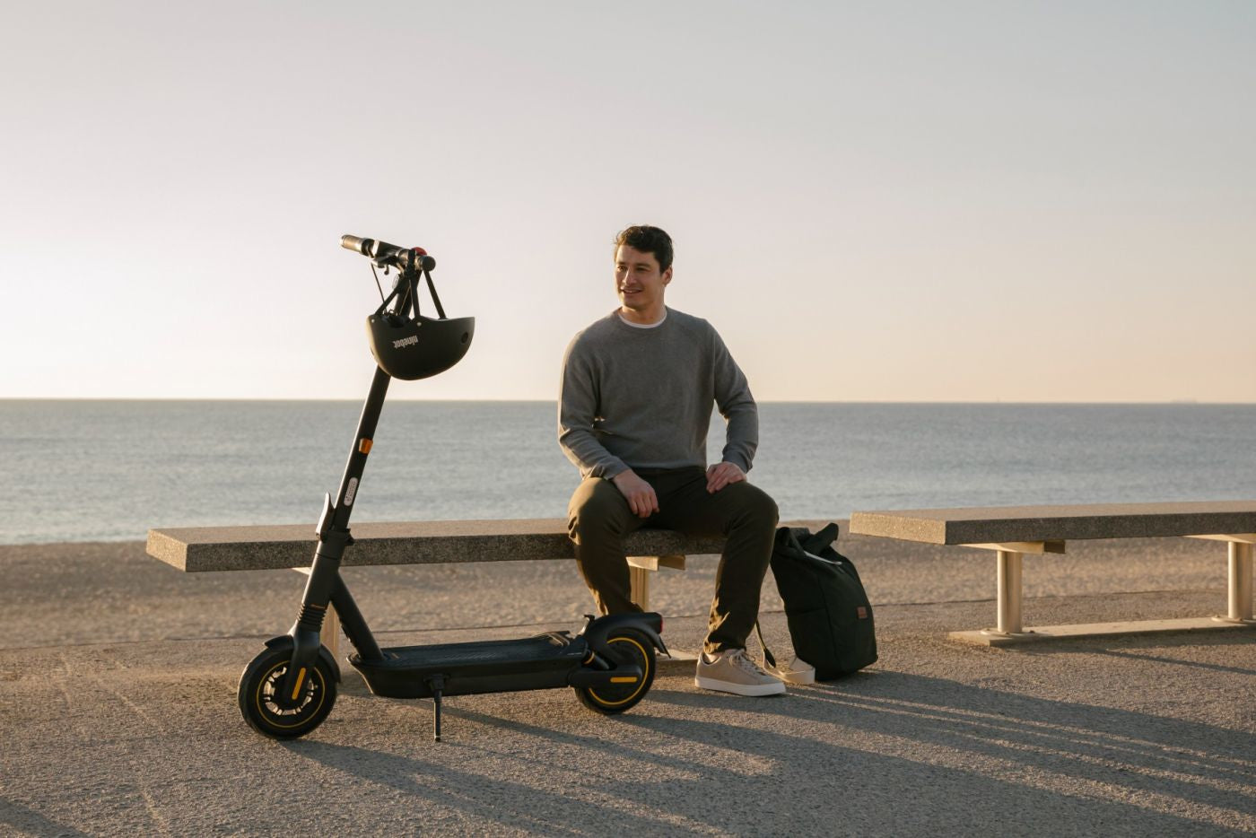Ninebot by Segway Kickscooter MAX G2D – E-Scooter – 450 W, 10", 20 km/h, Reichweite bis 70 km, 551 Wh