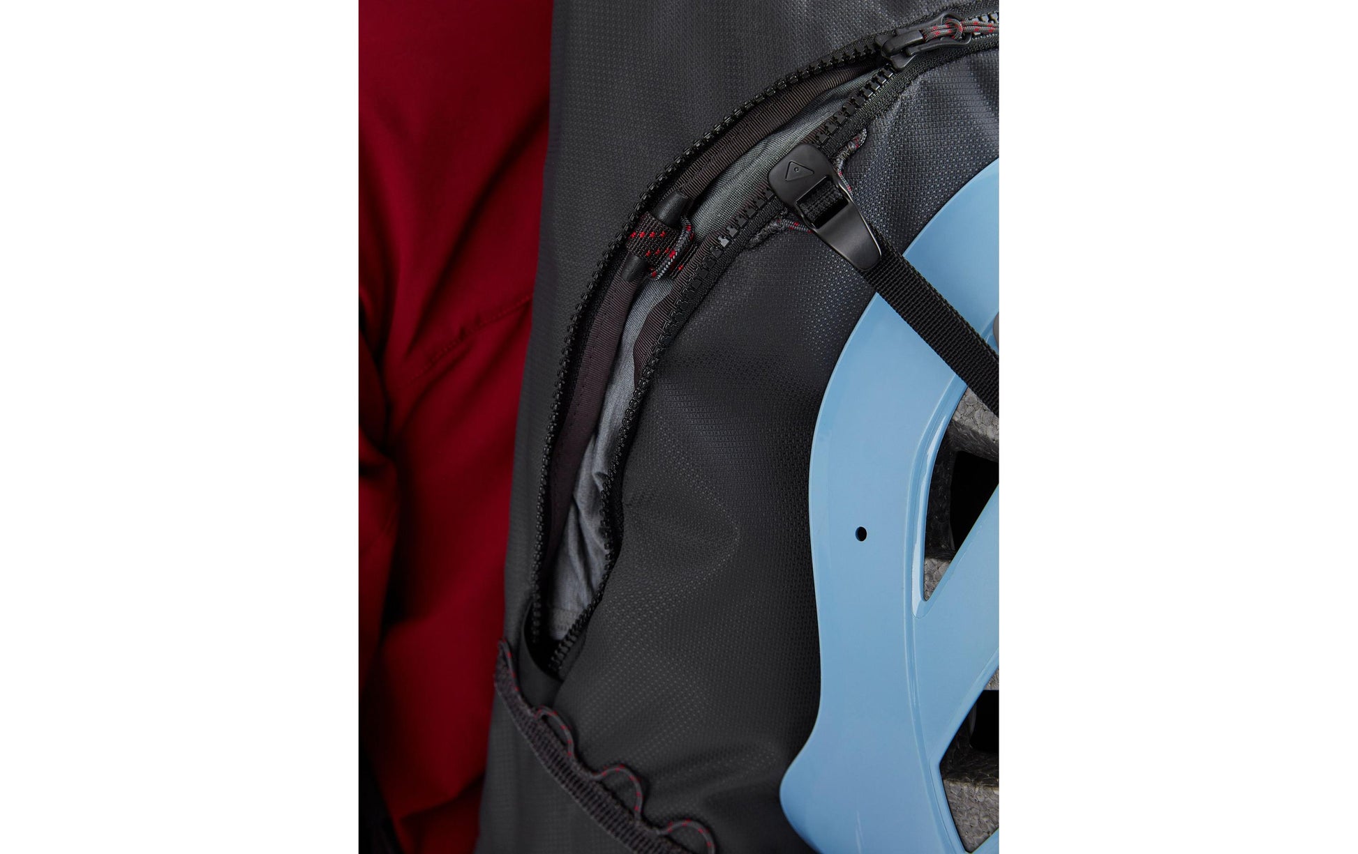 Klättermusen Sportrucksack Bure – Kevlar/Polyamid – Schwarz, 280 × 460 × 150 mm