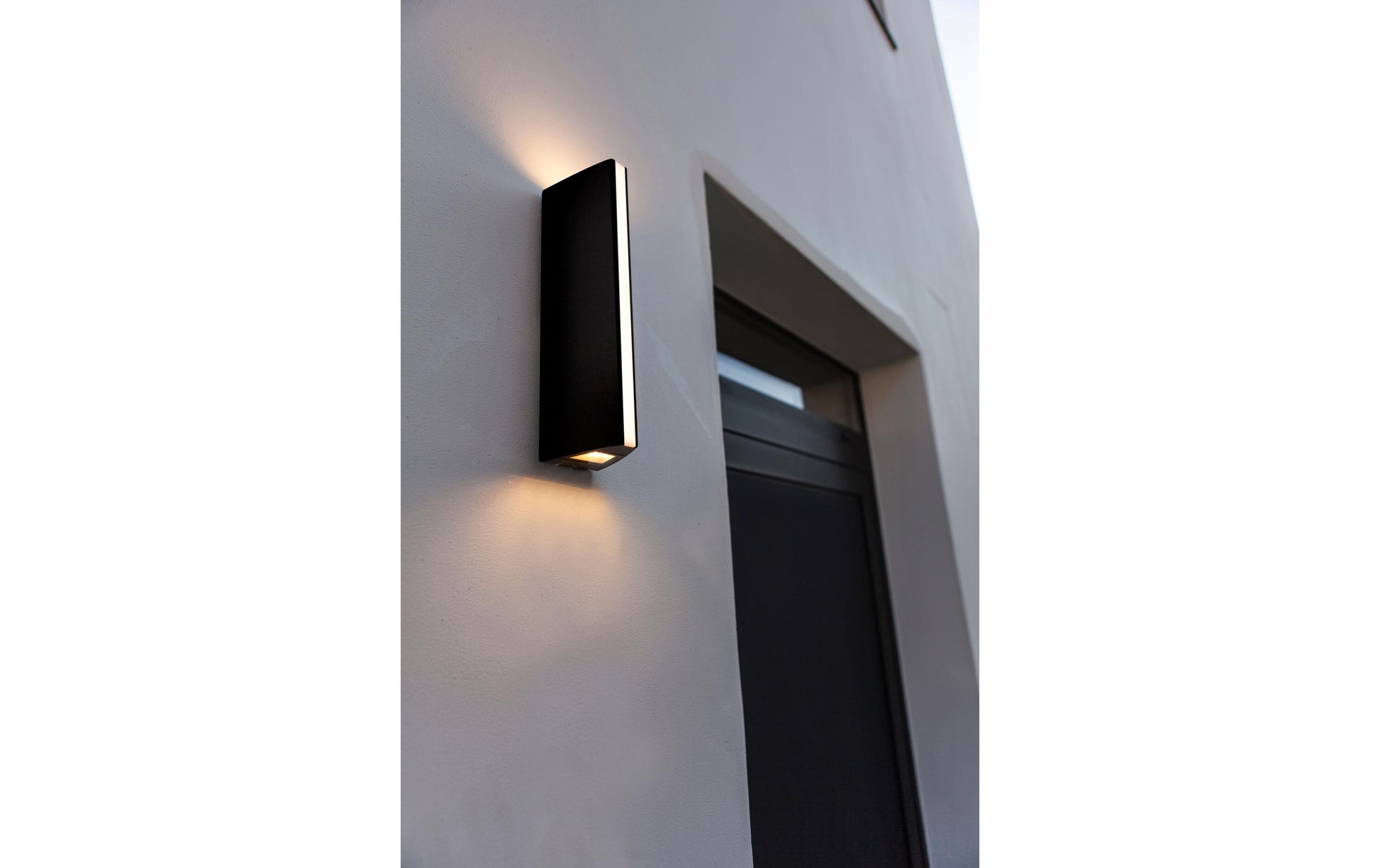 Lutec Aussenwandleuchte – 750 lm, 14,5 W, Warmweiss, 3000 K, IP54, Netzbetrieb, Grau, Aluminium, Polycarbonat