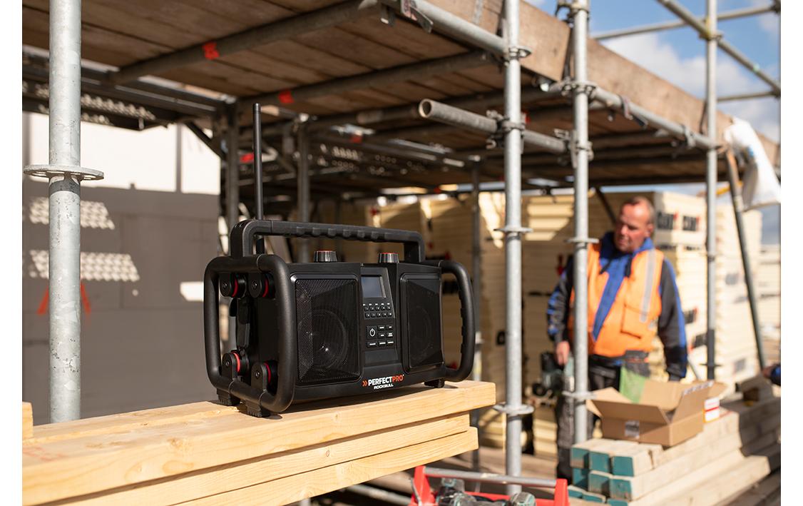 Perfectpro ROCKBULL – Baustellenradio – DAB+, Bluetooth, IP65, Akkubetrieb – Schwarz
