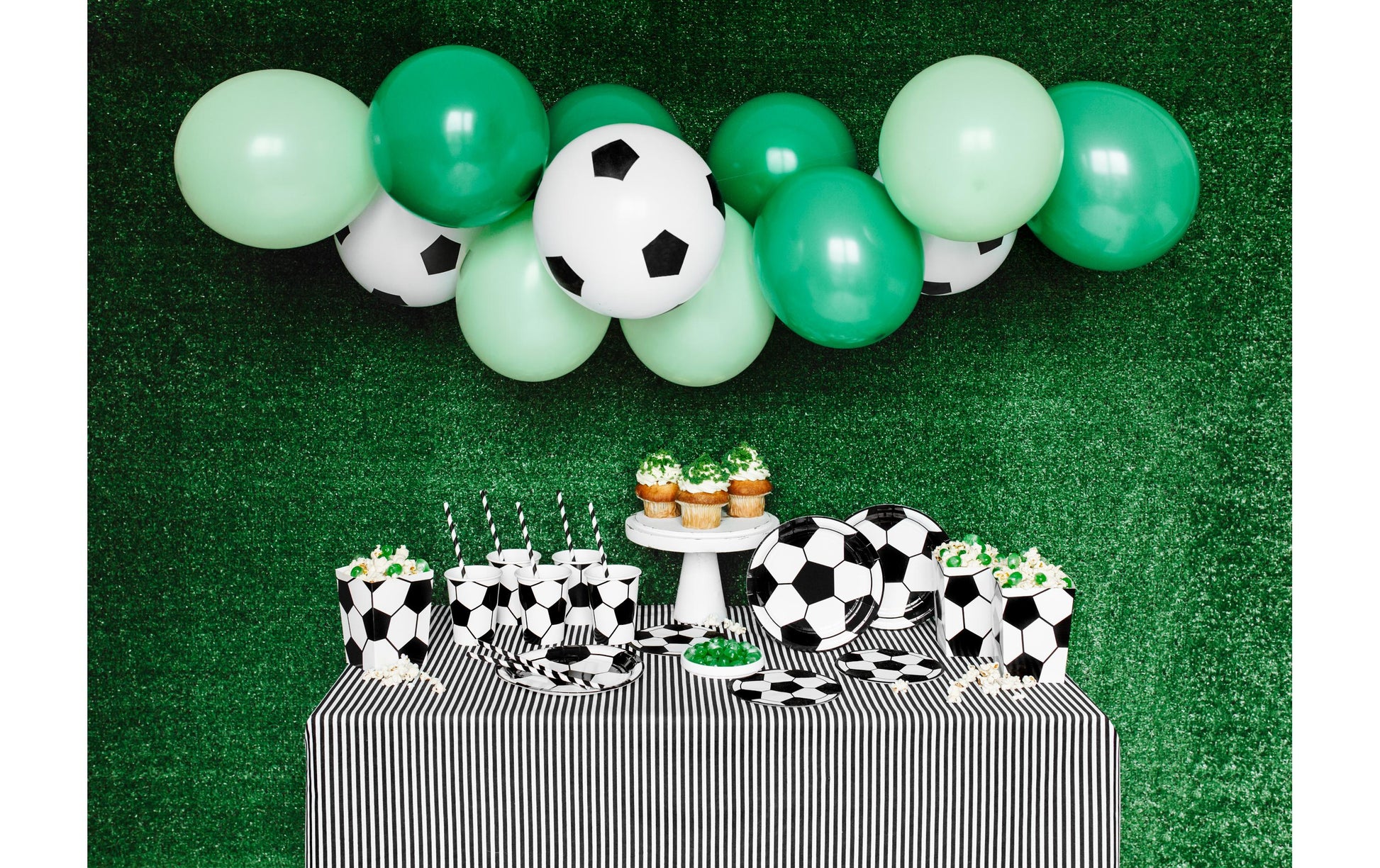 PartyDeco Luftballons Fussball – schwarz-weiss – Ø 30 cm – Latex – 6 Stk
