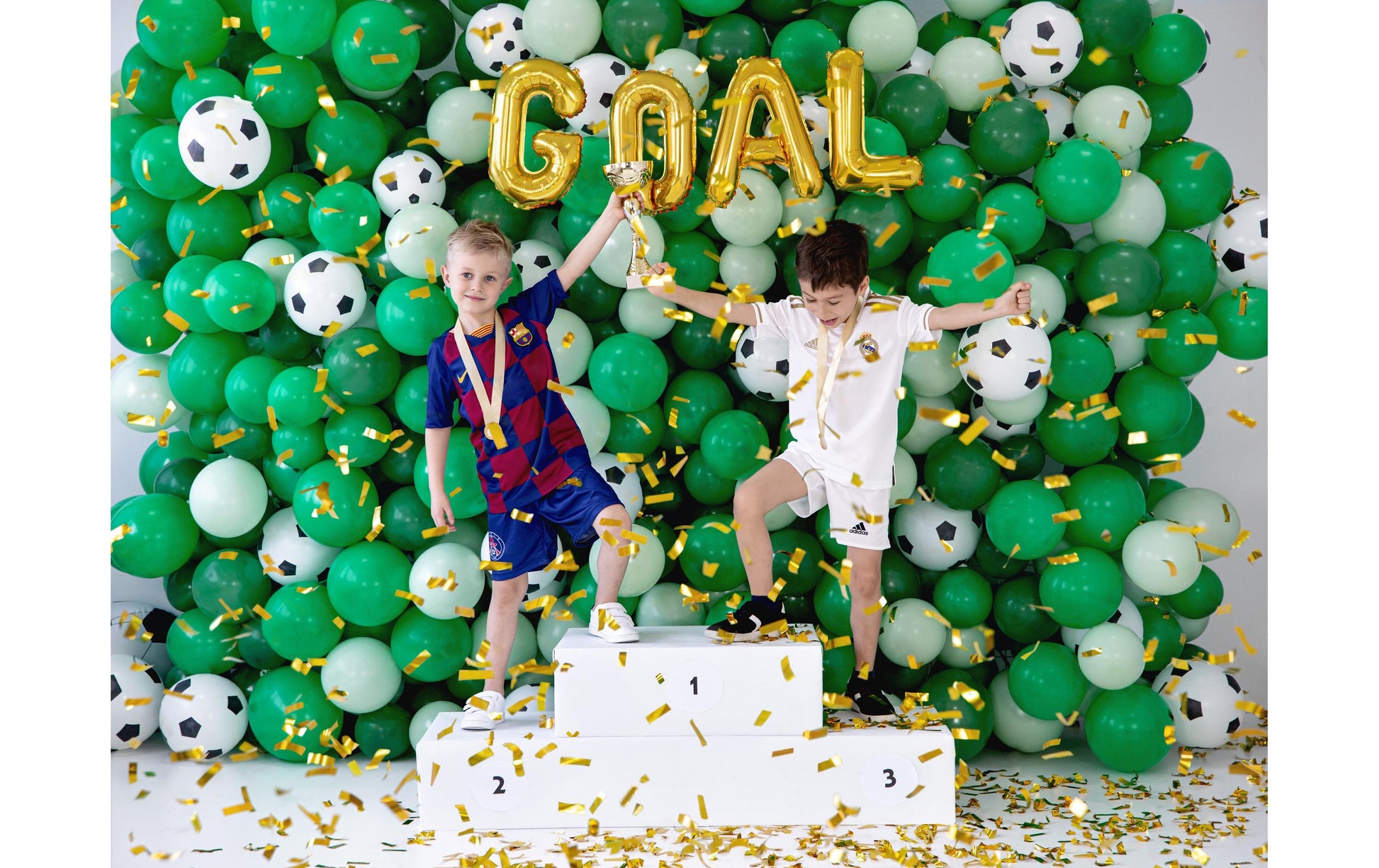 PartyDeco Luftballons Fussball – schwarz-weiss – Ø 30 cm – Latex – 6 Stk