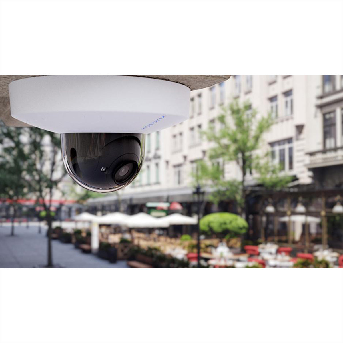 Mobotix D71B – IP-Domekamera, 4K, PoE, IP66/IK10