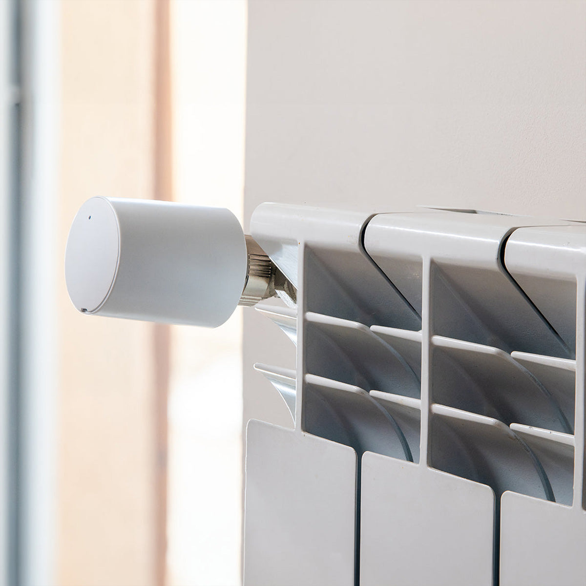 Shelly Heizkörperthermostat – Bluetooth, WLAN – für Heizkörperventile M30×1,5 mm – 3er-Set
