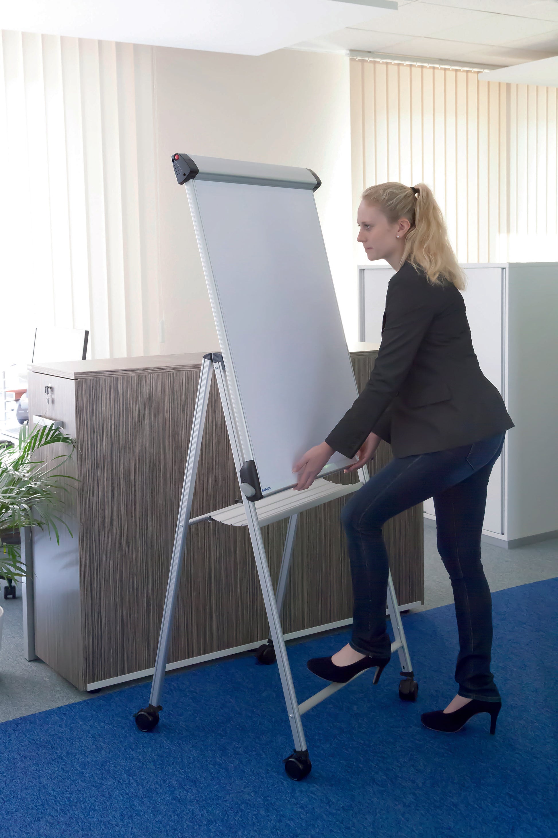MAUL Flipchart-Block – 69 × 96 cm, weiss, Metall, Recycling