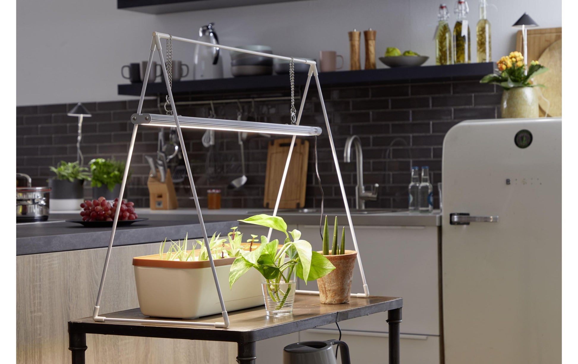 Venso EcoSolutions Pendelleuchte GrowLight Duo – 60 × 30 × 54 cm, 22 W, Neutralweiss, dimmbar, IP54, Silber