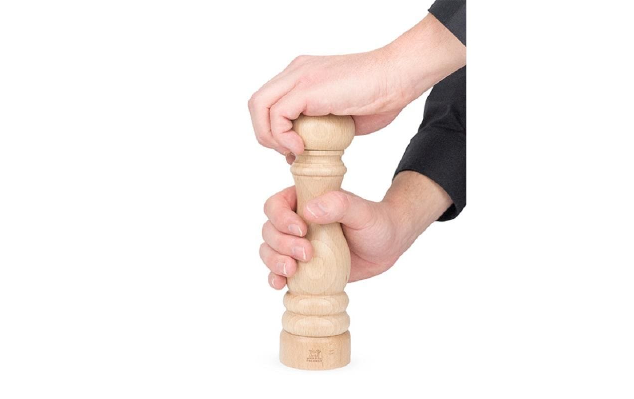 Peugeot Pfeffermühle Paris – manuell – Holz mit Stahlmahlwerk – braun – 22 cm