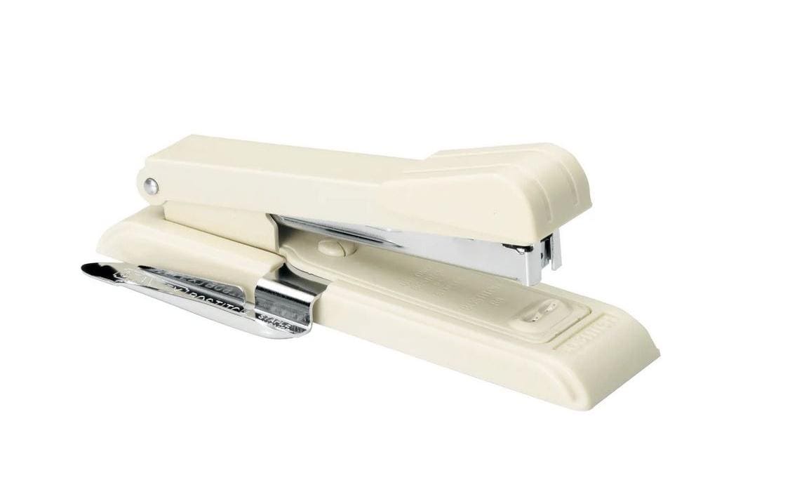 Bostitch B8 Hefter, 26 Blatt, Klammernentferner, Einlegetiefe 65 mm, Elfenbein