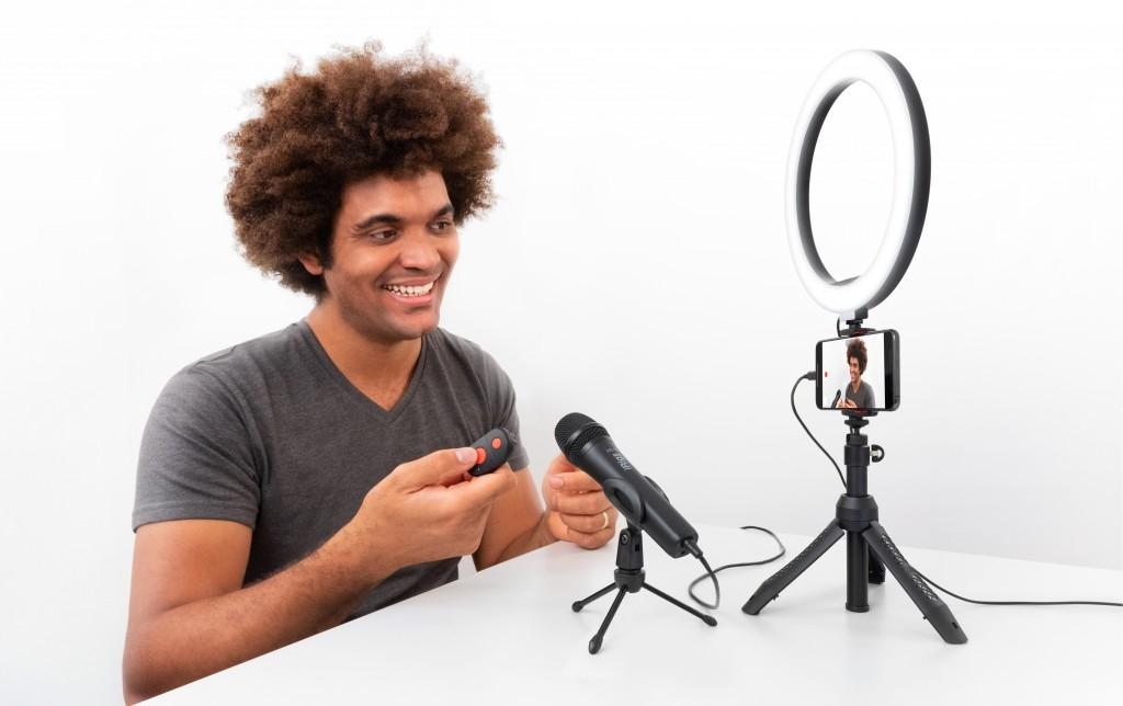 IK Multimedia iRig Video Creator HD – Tisch-/Desktopmikrofon, Kondensator, Gaming, für Smartphones, Schwarz