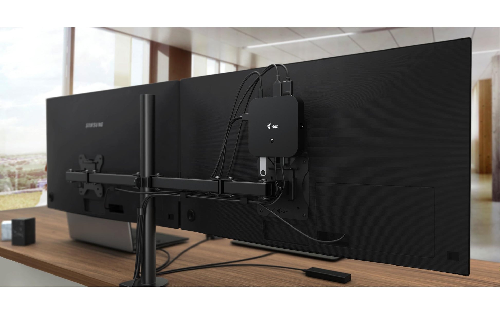 i-tec Dockingstation – USB-C, 1× DP, 1× HDMI, 5× USB-A, 2× USB-C, 100 W PD, GbE, 3,5 mm Audio, für Windows/Mac