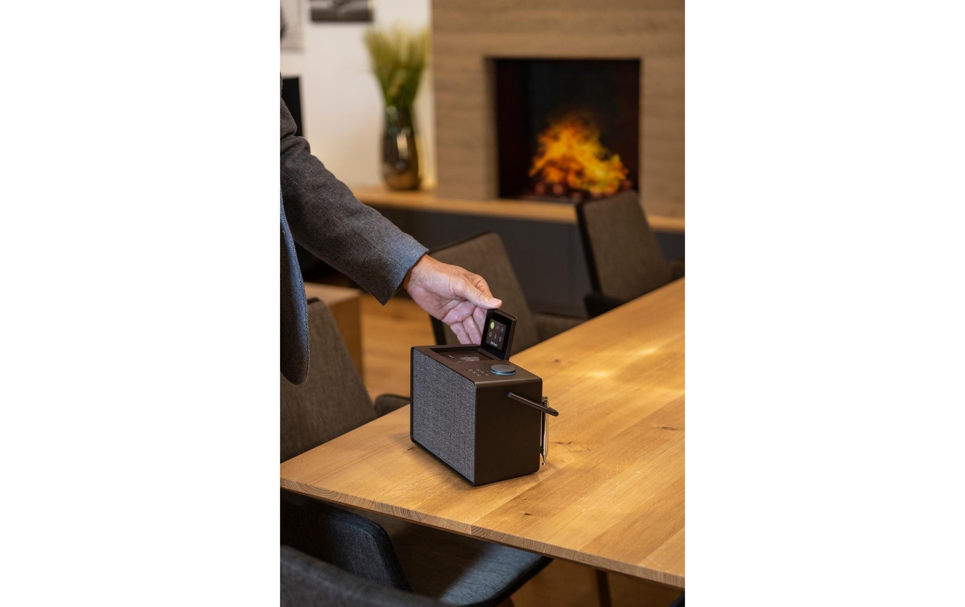 Pure EVOKE Play – DAB-/Internetradio – Portabel – DAB+, Bluetooth – Schwarz