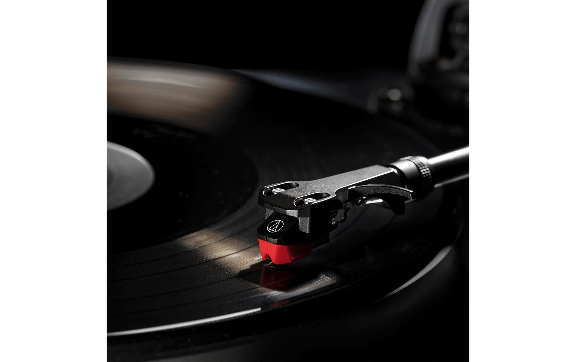 Audio-Technica AT-VM95ML/H – Tonabnehmerkopf, inkl. AT-HS6 Headshell, Silber