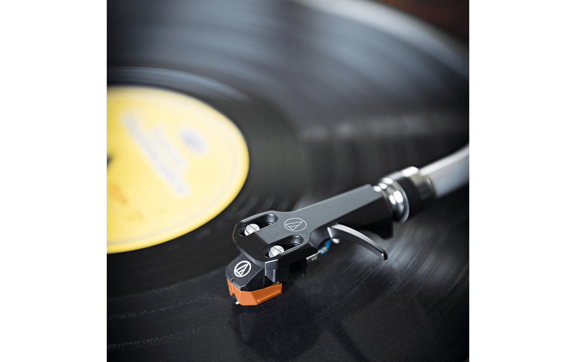 Audio-Technica AT-VM95EN – Stiftkassette, Ausgangsspannung 3,5 mV, Orange