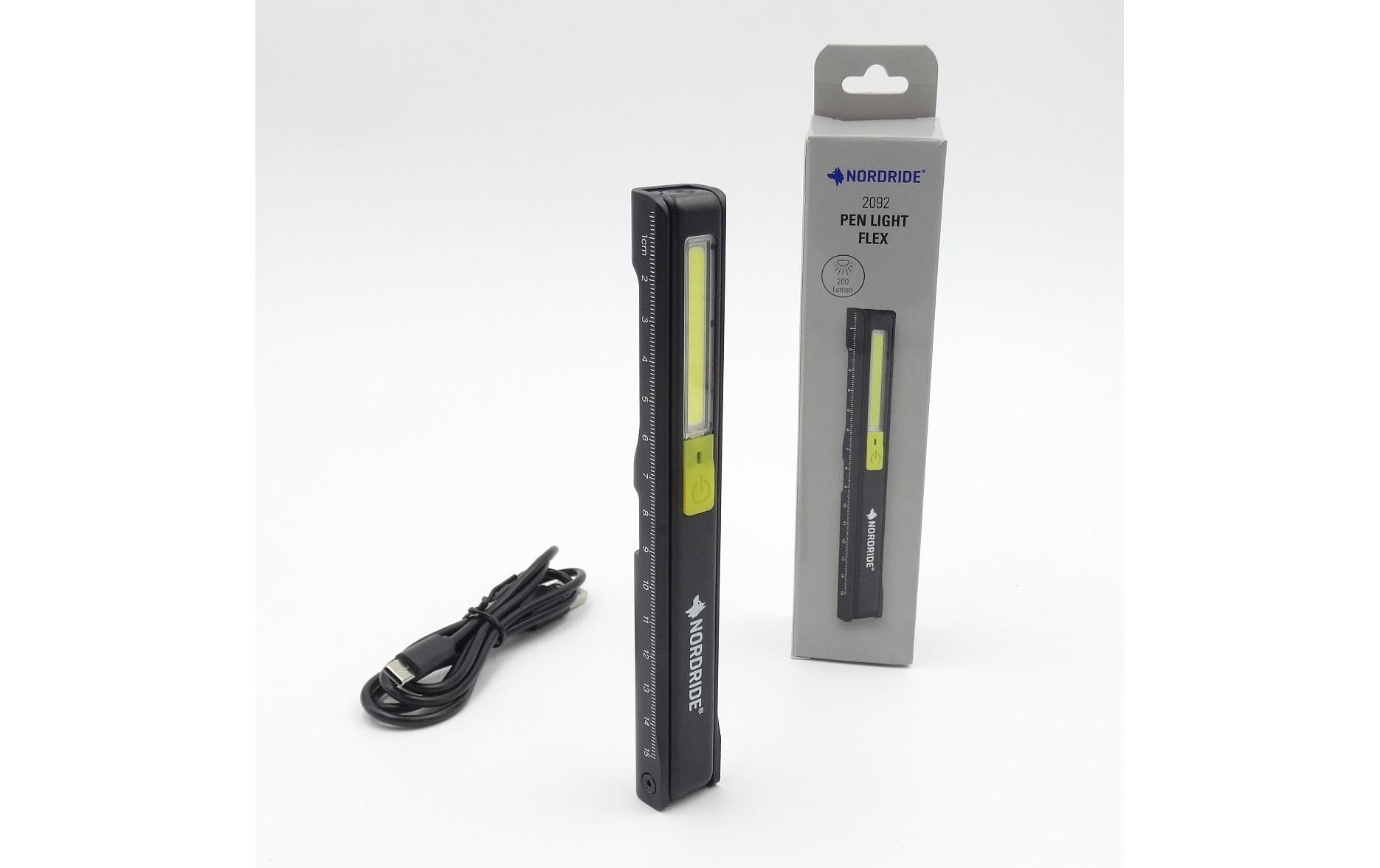 Nordride Handl Flex Taschenlampe – 200 lm, IP54, 600 mAh Akku, USB-C, Magnet – Schwarz
