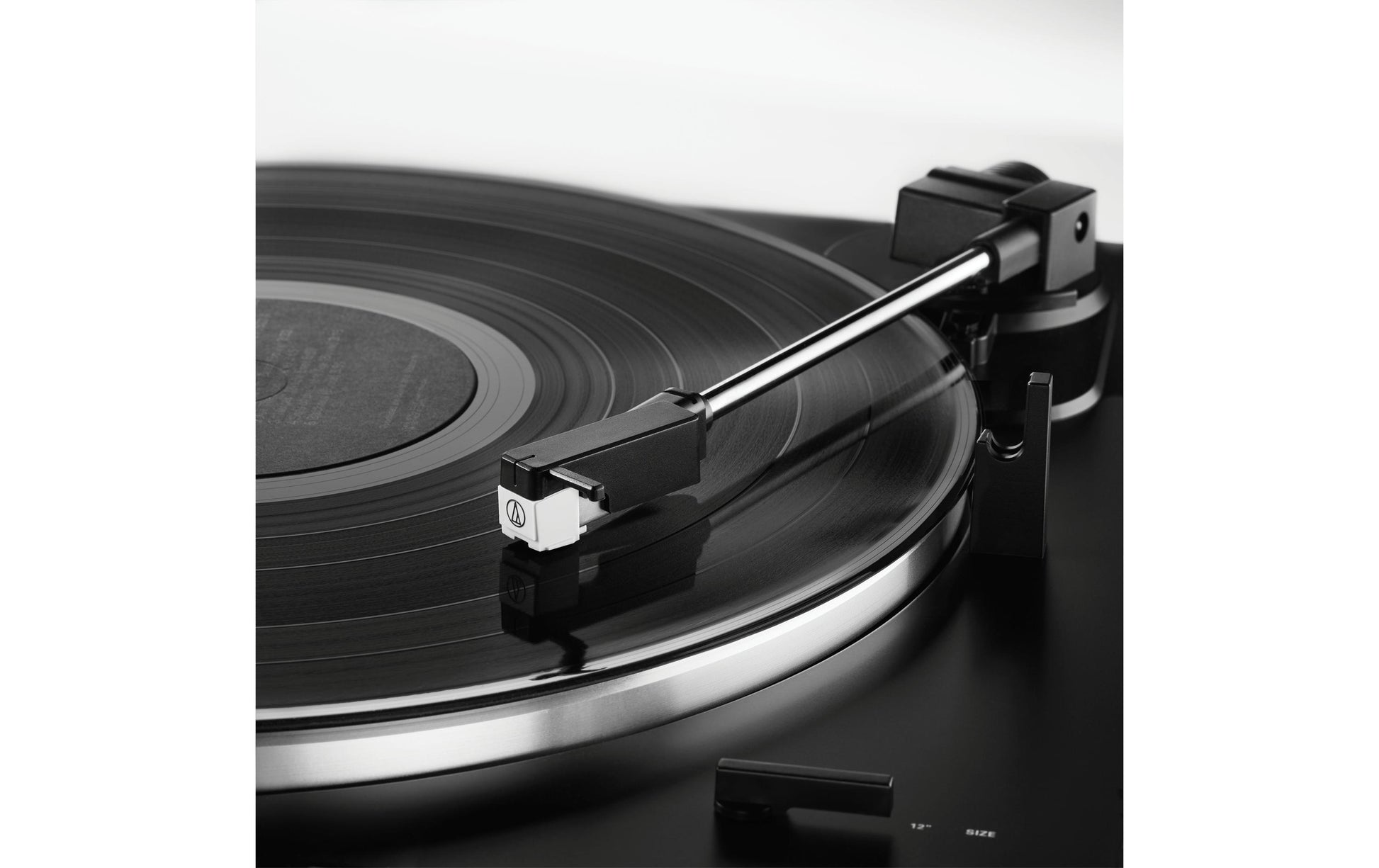 Audio-Technica AT-LP60XUSBGM Plattenspieler – Phono-Vorverstärker, USB – Schwarz