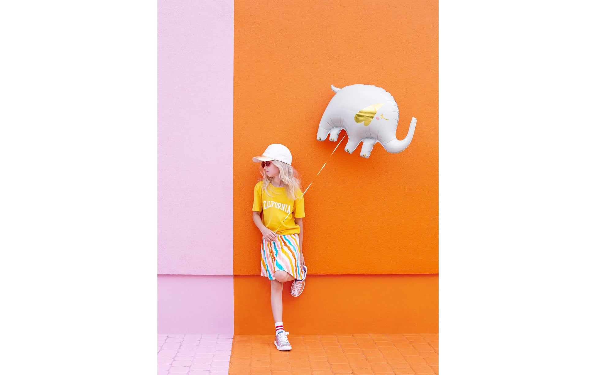 PartyDeco Folienballon Elefant – Weiss – 83 × 58 cm – 1 Stk