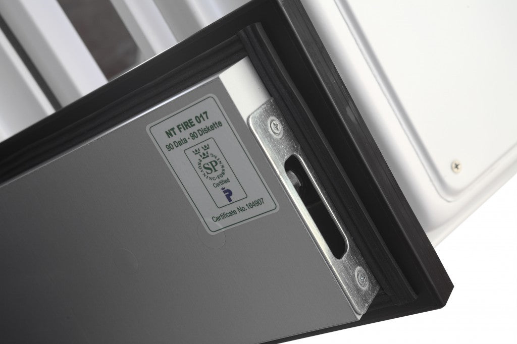 Phoenix Safe Co. Feuerschutzbox DATACOMBI DS2501E – Elektronikschloss – 63 l – Feuerschutz 90 min – Weiss