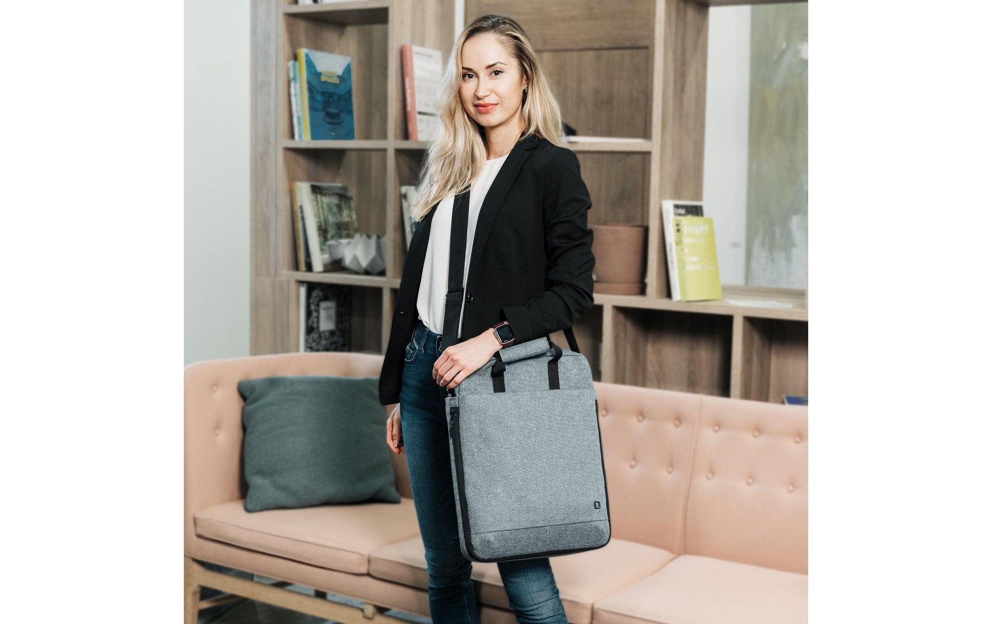 DICOTA Eco MOTION Notebook-Tasche bis 15,6" – 600D rPET, Schultergurt – Blau