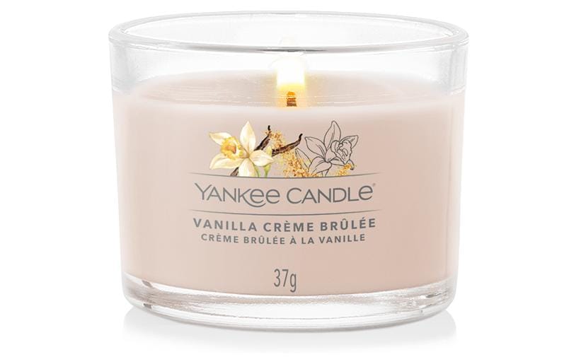 Yankee Candle Vanilla Crème Brulee – Duftkerze, Votivkerze im Glas, 10 h