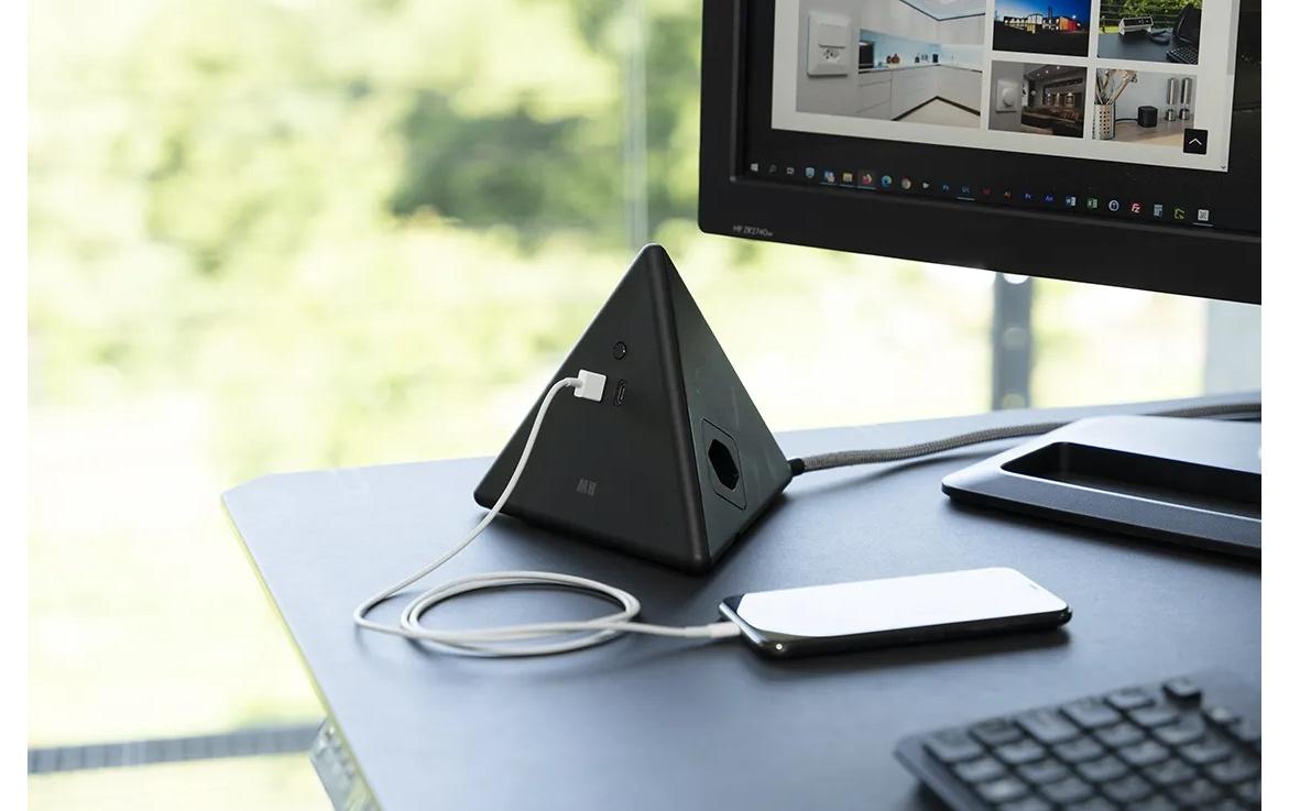 Max Hauri AG Max Hauri Steckdosenleiste, 2×T13, 1×USB‑A + 1×USB‑C, 2,5 m, Eingang T12, Überstromschutz – Schwarz