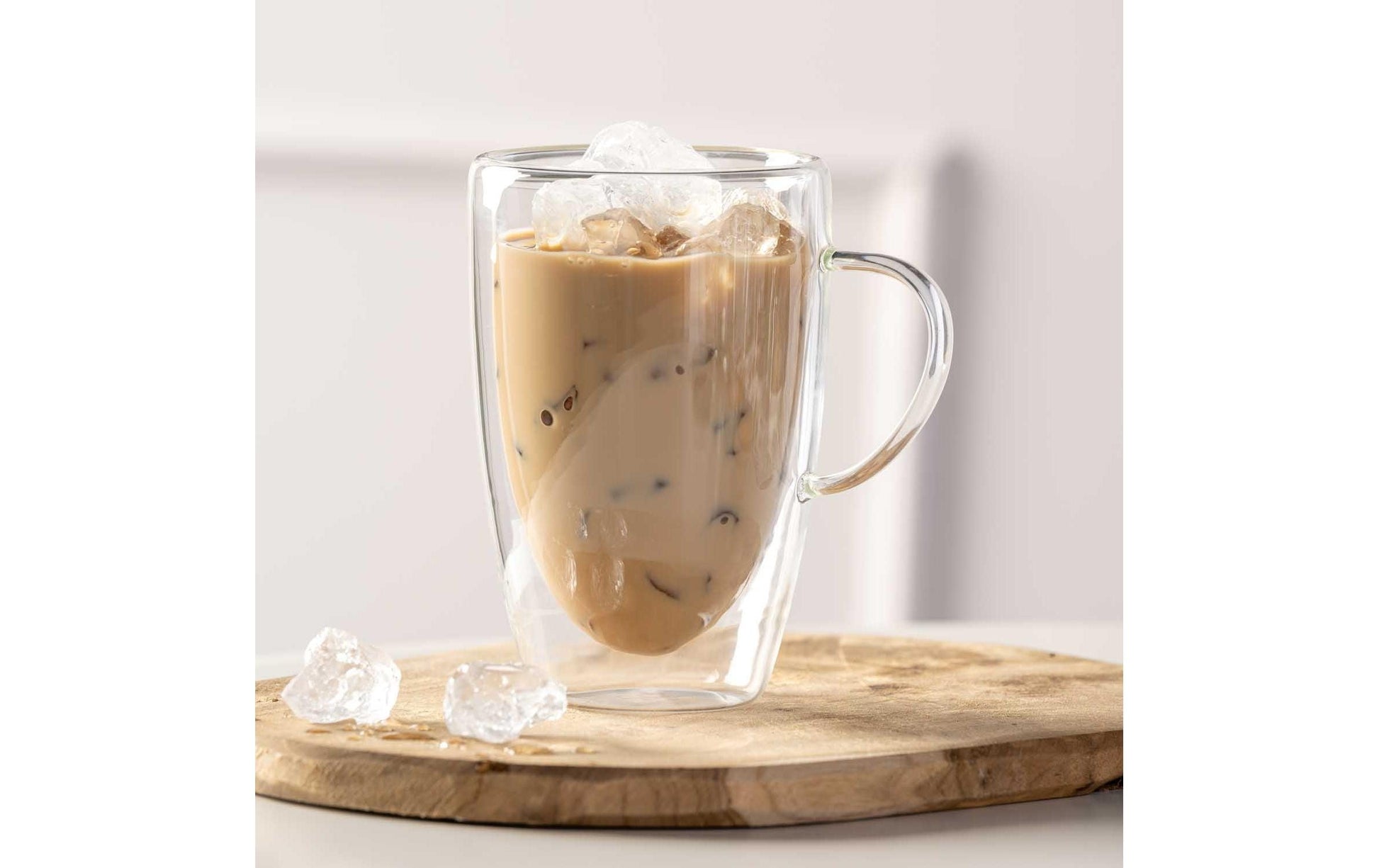 LEONARDO Duo Tasse – 0,40 l, Borosilikatglas, transparent, doppelwandig, Henkel, 4 Stück