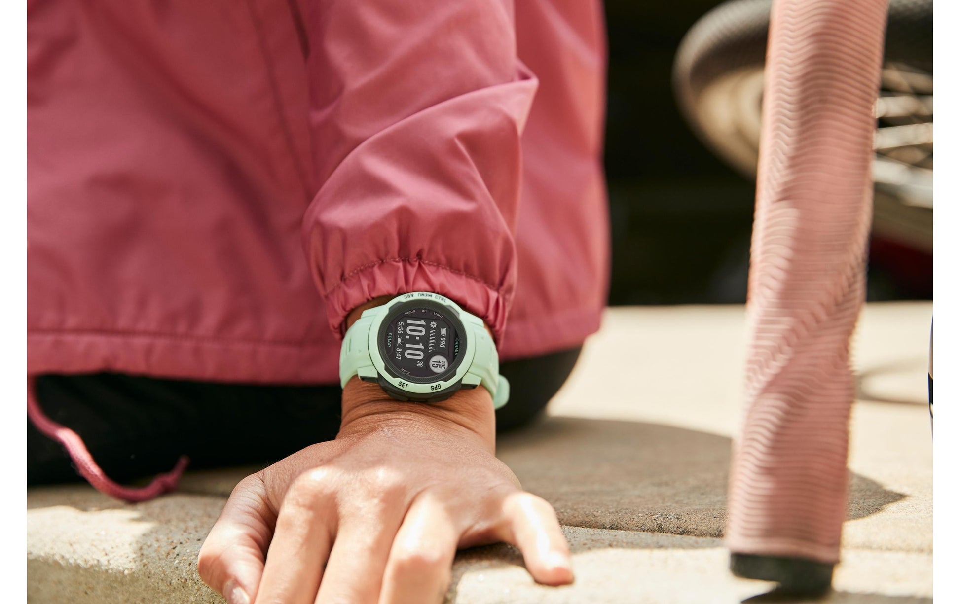 Garmin Instinct 2S Solar 40 mm GPS – Polymer Graphit, Sportarmband, 100 m, für Android, iOS