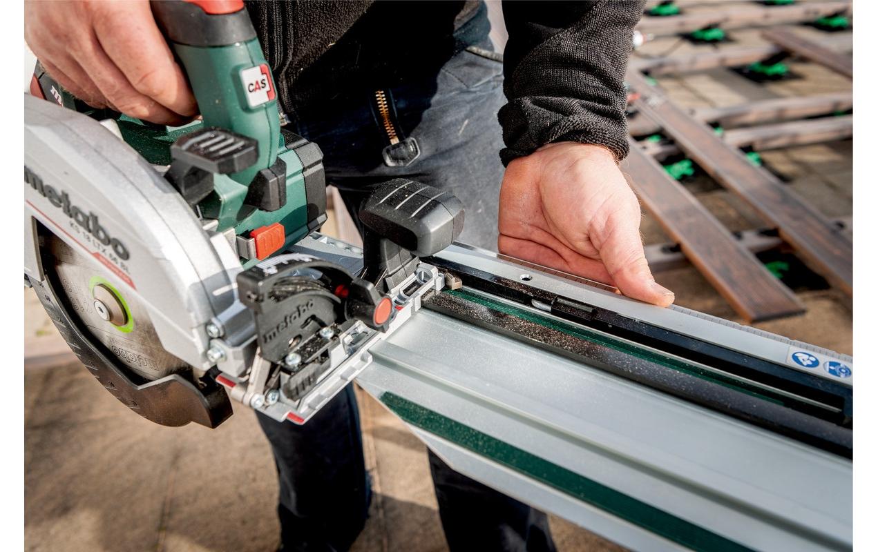 Metabo Handkreissäge KS 18 LTX 66 BL – 18 V (CAS) – Sägeblattdurchmesser 165 mm – Solo, mit Führungsschiene