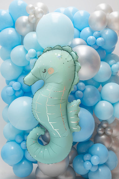 PartyDeco Folienballon Seepferdchen – mehrfarbig – 47 × 98 cm – 1 Stk