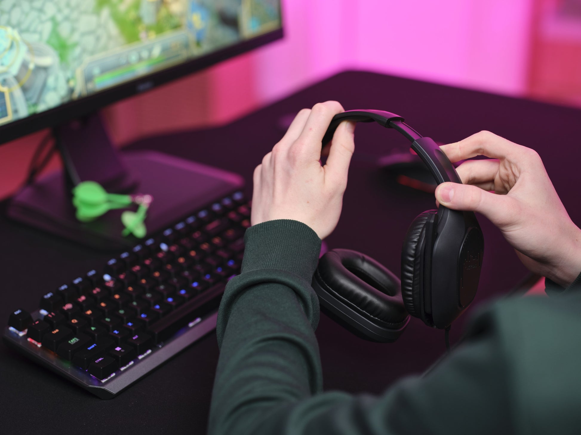 Trust GXT415 Zirox Gaming-Headset – Over-Ear, Stereo, Kabelgebunden, 3,5 mm Klinke, Schwarz