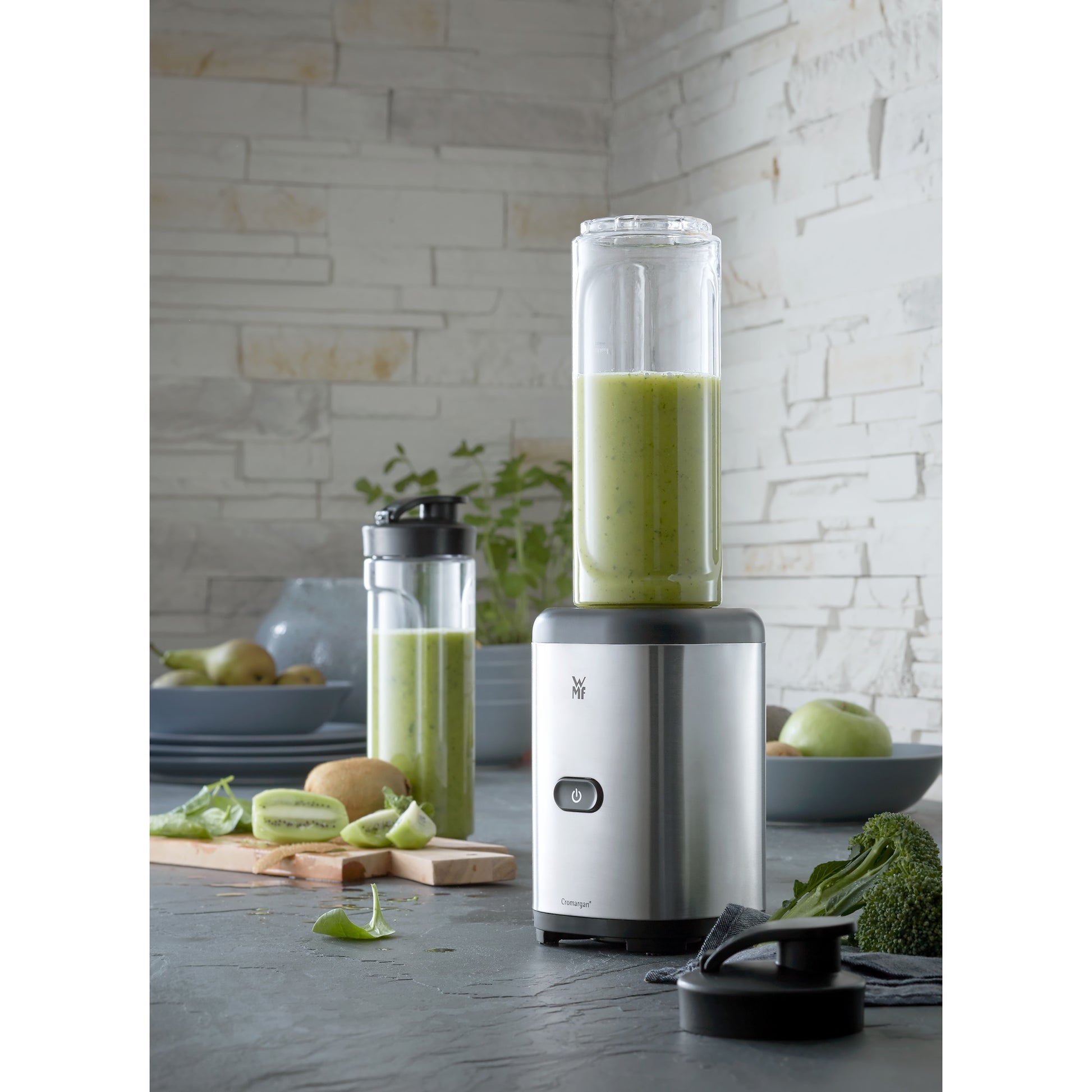 WMF Smoothie-Mixer kult X Mix & Go – 0,6 l, 300 W, To-Go – silber/schwarz