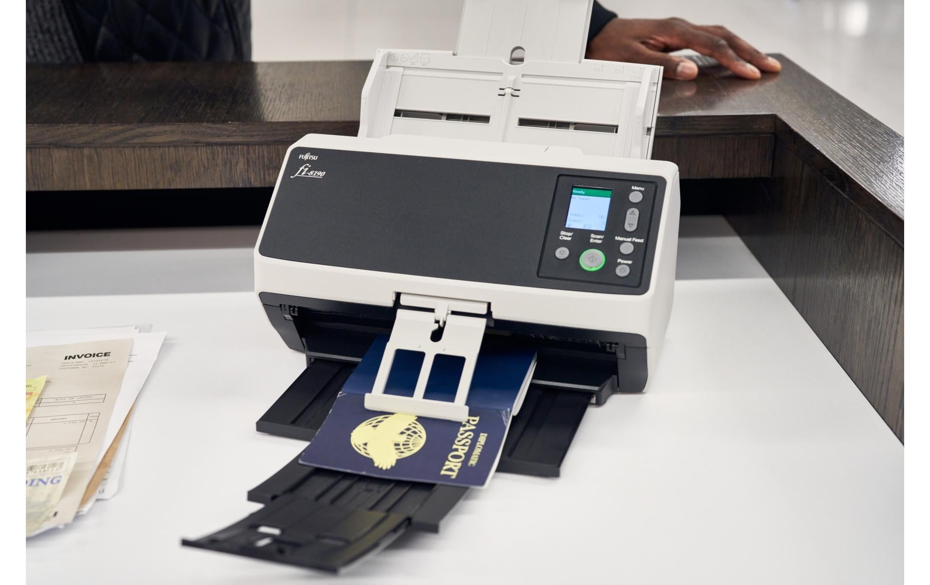 Ricoh fi-8170 – Einzugsscanner, A4, Duplex, 70 ppm, ADF 100 Blatt, LAN
