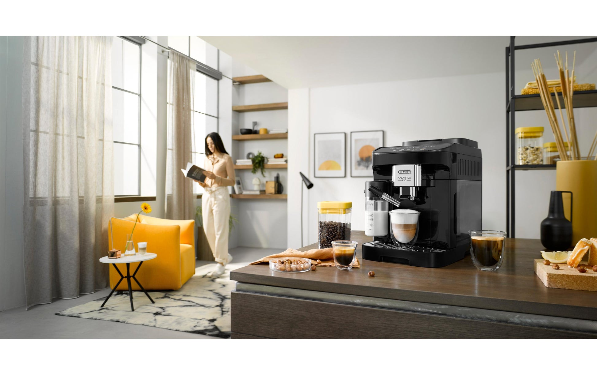 De’Longhi Magnifica Evo M Kaffeevollautomat – 15 bar, 1,8 l, 250 g, Schwarz
