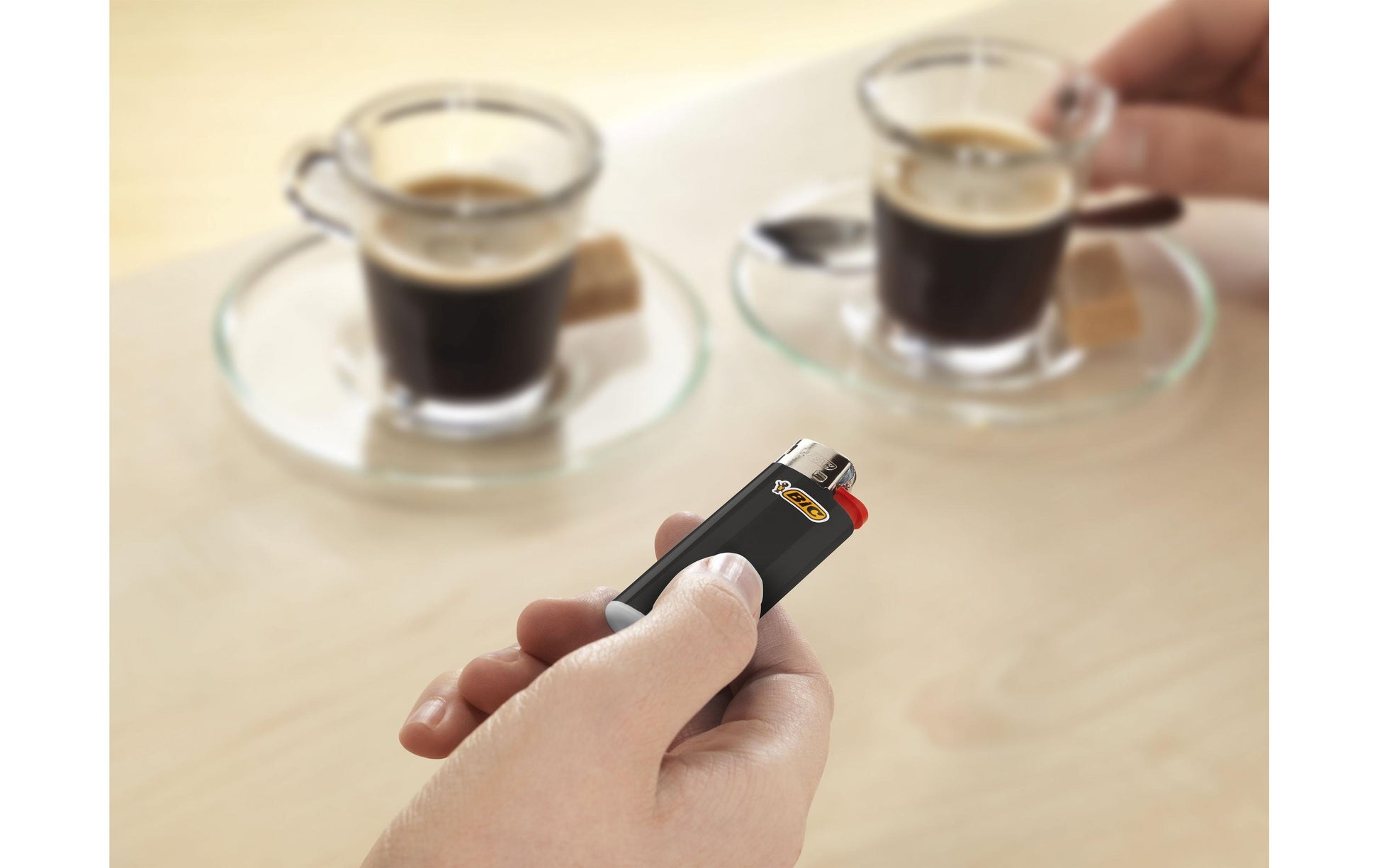 BIC Einweg-Feuerzeuge J25 Mini Reibrad – Mehrfarbig – Kunststoff