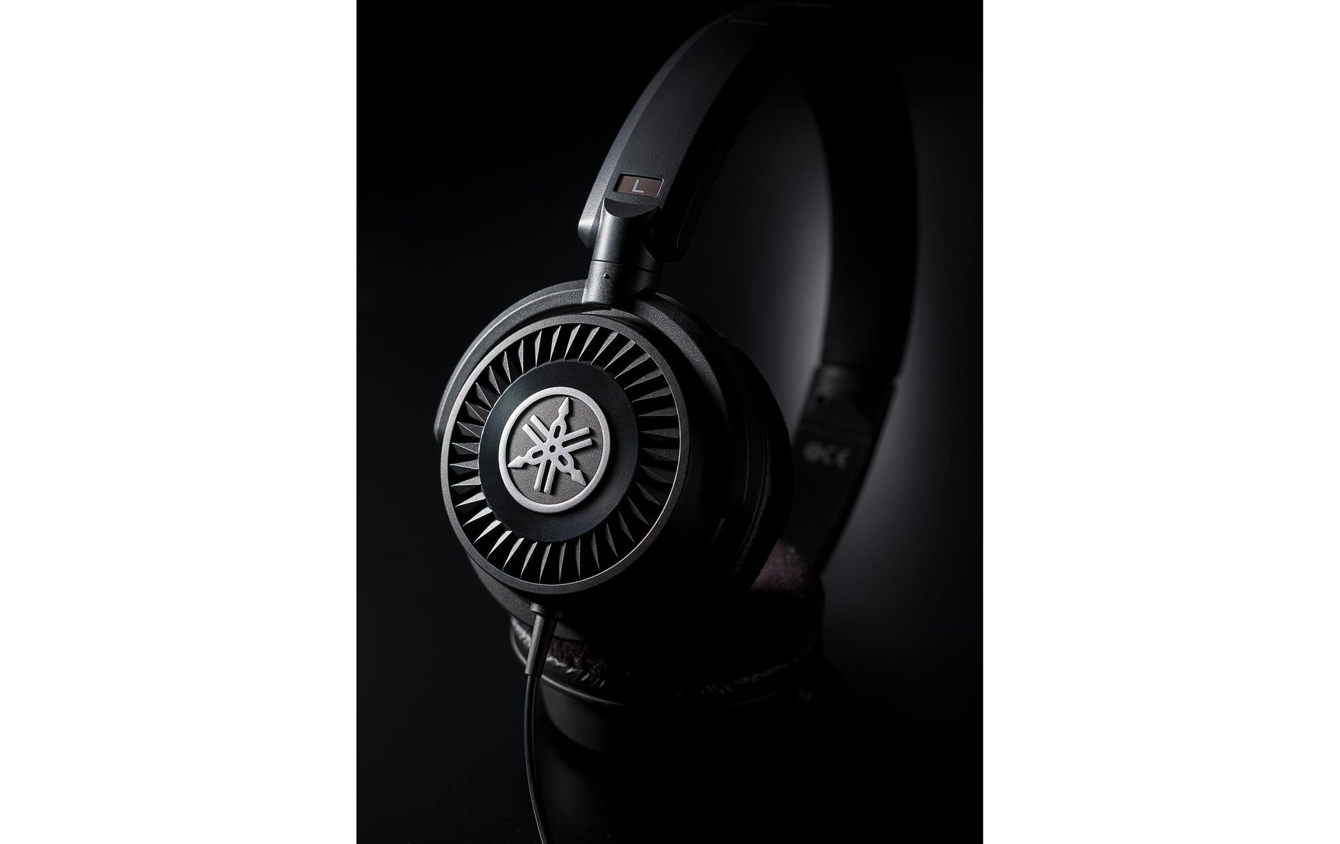 Yamaha HPH-150B – On-Ear Kopfhörer – kabelgebunden, offen – schwarz