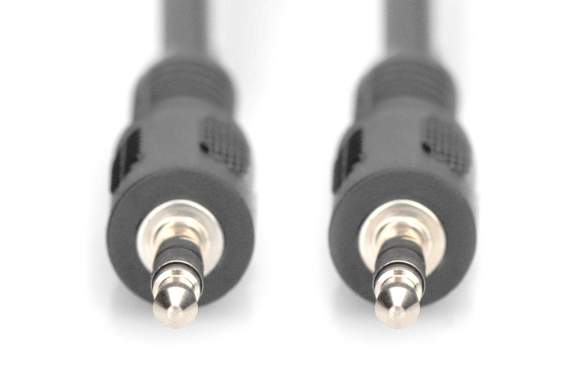 Digitus Audiokabel 3,5 mm Klinke (Stecker) auf 3,5 mm Klinke (Stecker) – 2,5 m, 3-polig (TRS), Schwarz