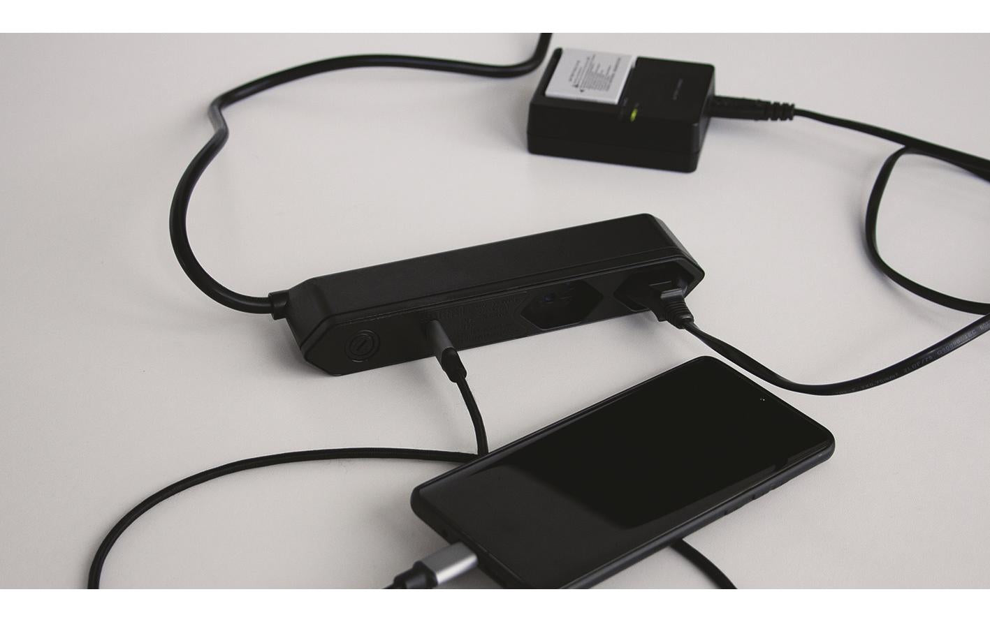 Steffen IQ Steckdosenleiste – 1,50 m, Kunststoff, Schwarz, mit Kinderschutz, Überspannungsschutz, USB-C PD 18 W