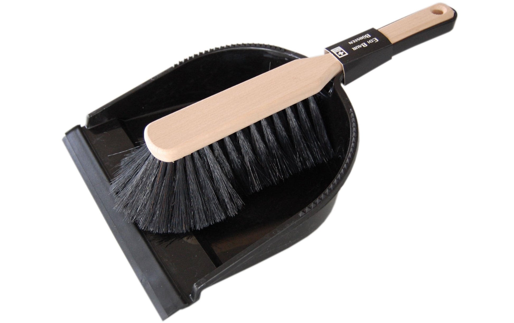 Edi Baur Kehrgarnitur – 22,5 cm Breite – Buche