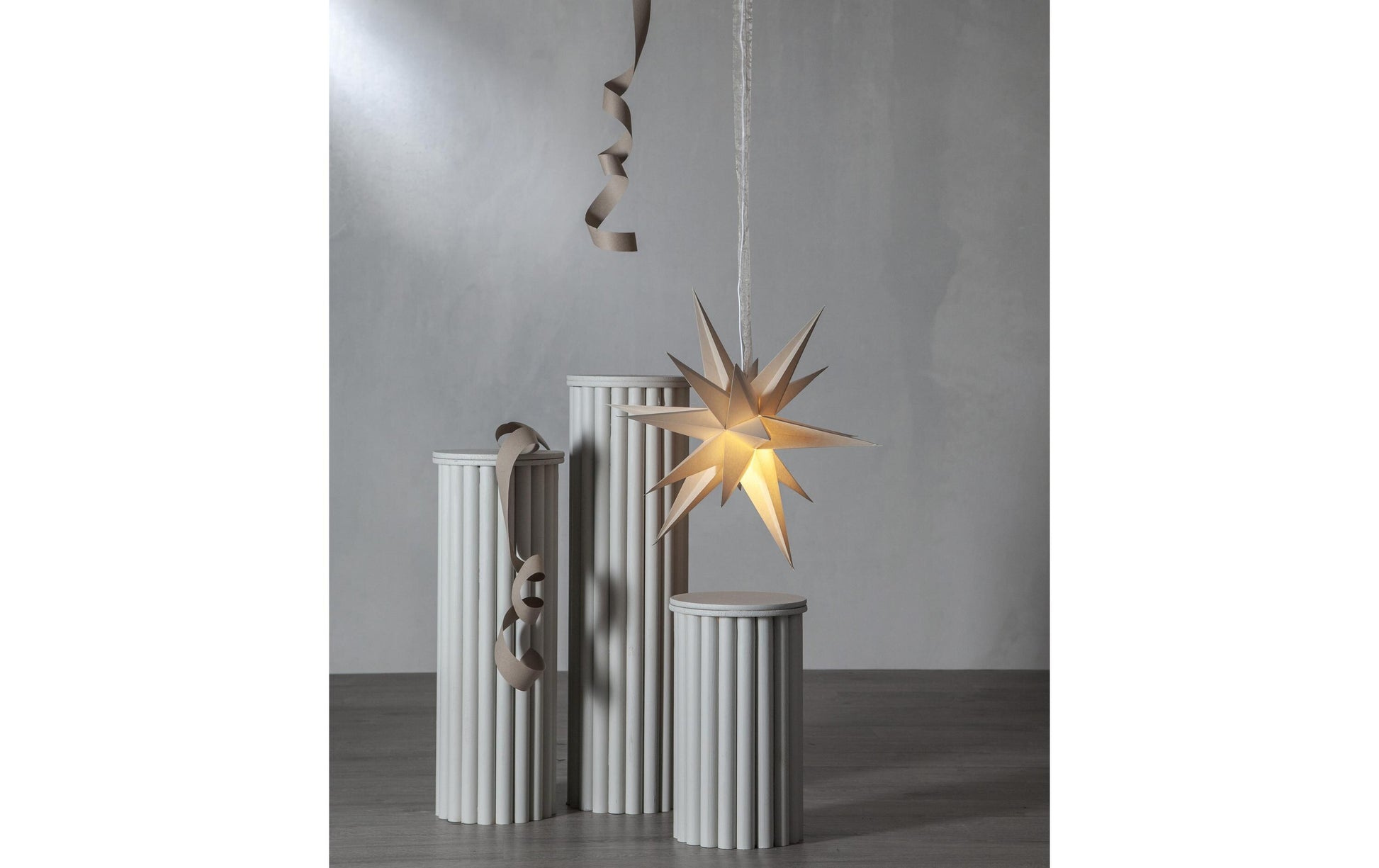 Star Trading Papierstern December – E14, Durchmesser 45 cm, IP20 – Beige