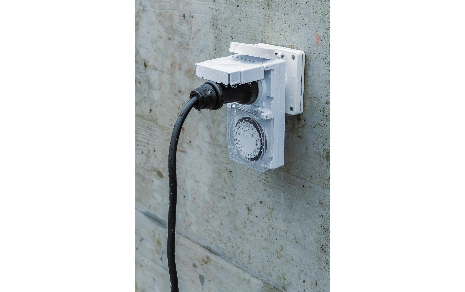 Max Hauri AG Max Hauri Zeitschaltuhr (DIN-Schiene) – mechanisch, 24 h, IP55 – 166222