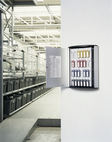 Durable Schlüsselkasten KEY BOX 72, für 72 Schlüssel, Aluminium, silber – B 302 × H 400 × T 118 mm