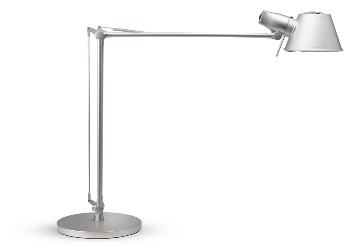 MAUL Energiespar-Tischleuchte rock – dreh- & neigbar, mit Schalter – 2700 K – 880 lm 15 W – silber