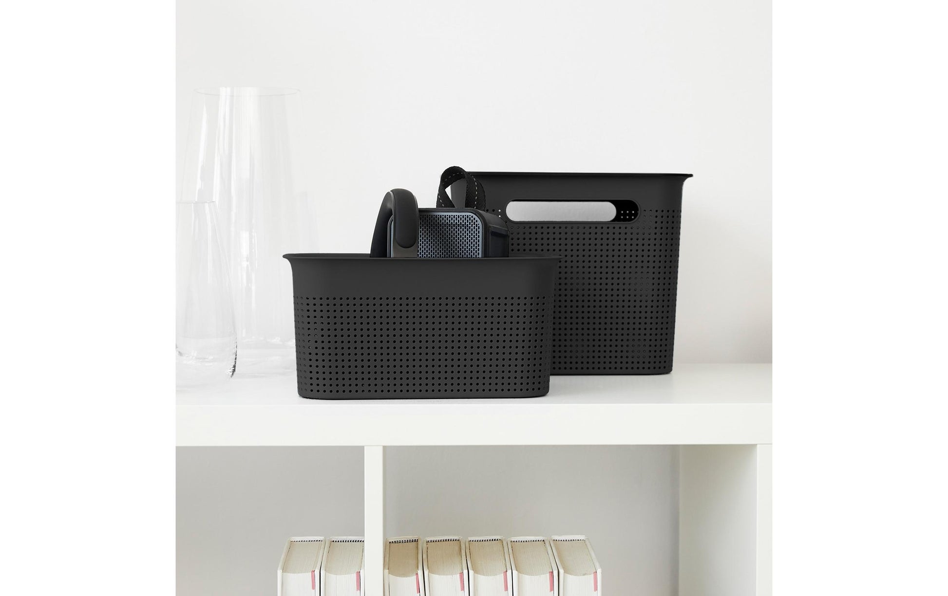 Rotho Brisen Aufbewahrungsbox 4,5 l (mit Griff) – Recycling-Kunststoff – Anthrazit – 180 × 130 × 262 mm