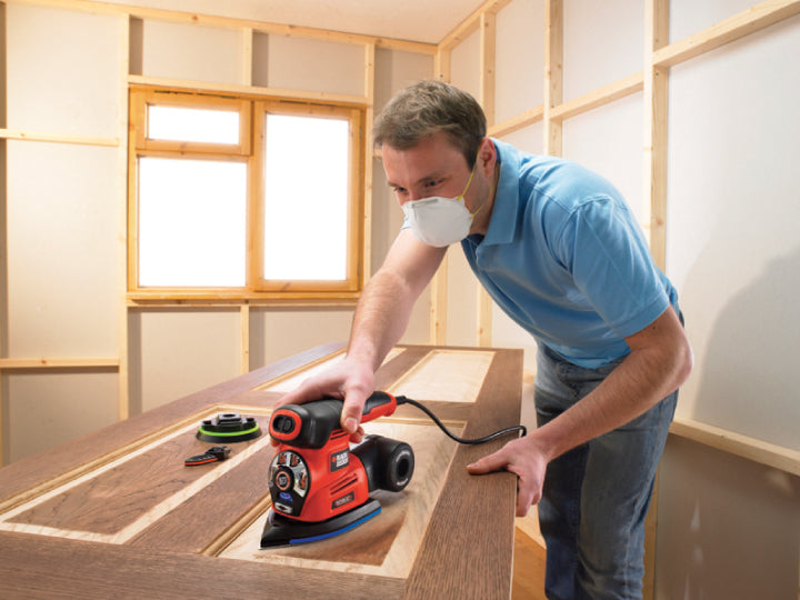 Black & Decker Multischleifer KA280K – 220 W – Klettfix, Ø 125 mm – 2 Stufen