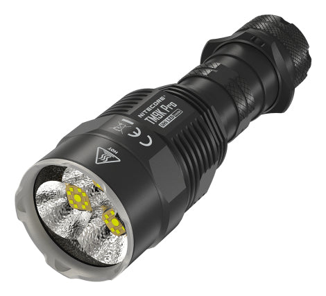 Nitecore Taschenlampe TM9K – 9900 lm, 510 m, IP68, USB, Akku, Modi – Schwarz