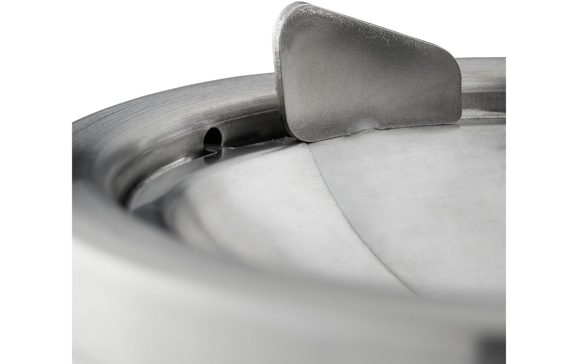 Relaxdays Aschenbecher mit Deckel – Silber – Ø 11,5 cm × 5,5 cm – Edelstahl – 1 Stk