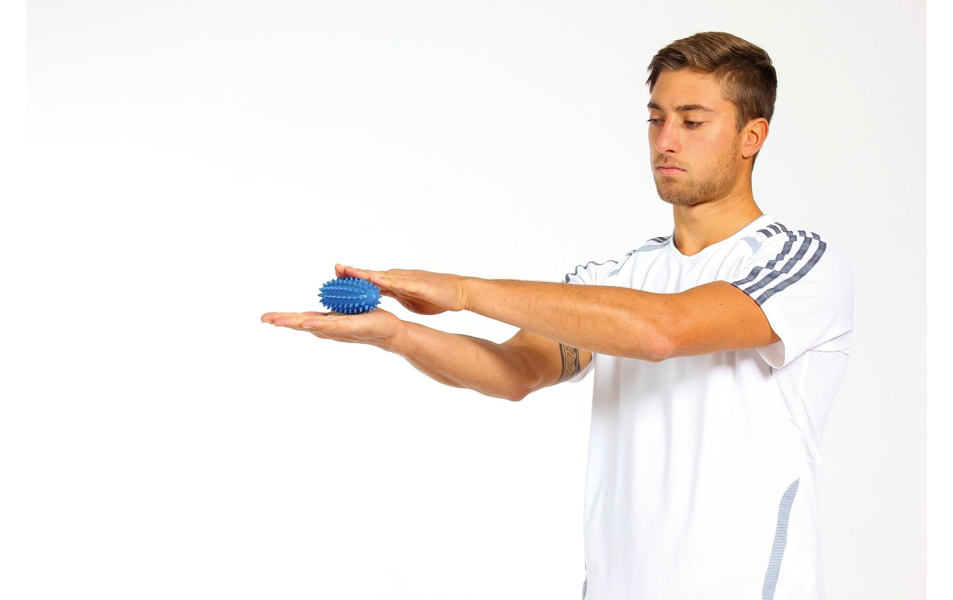 TOGU Massageball – mittel – 11 × 5 cm, 250 g – blau, Kunststoff