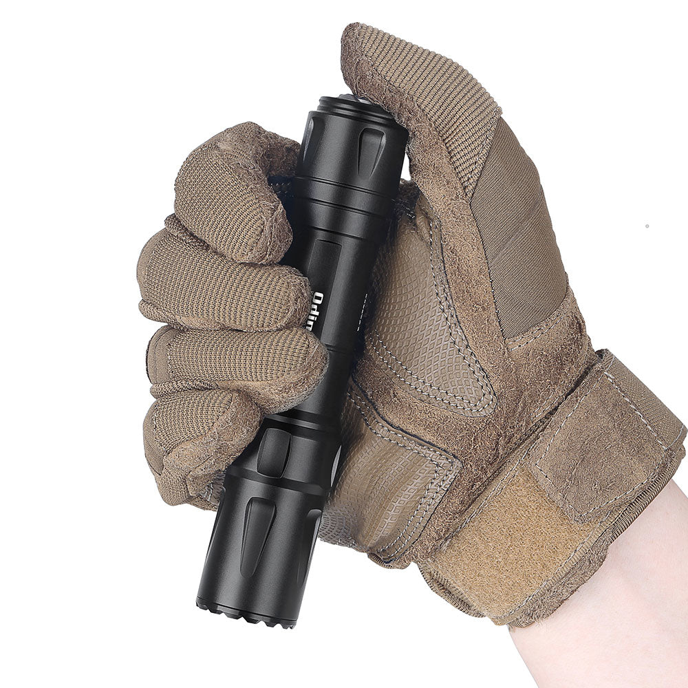 Olight Taschenlampe Odin – 2000 lm, 300 m, IPX8, USB, Akku 5000 mAh, 4 Stufen – Schwarz