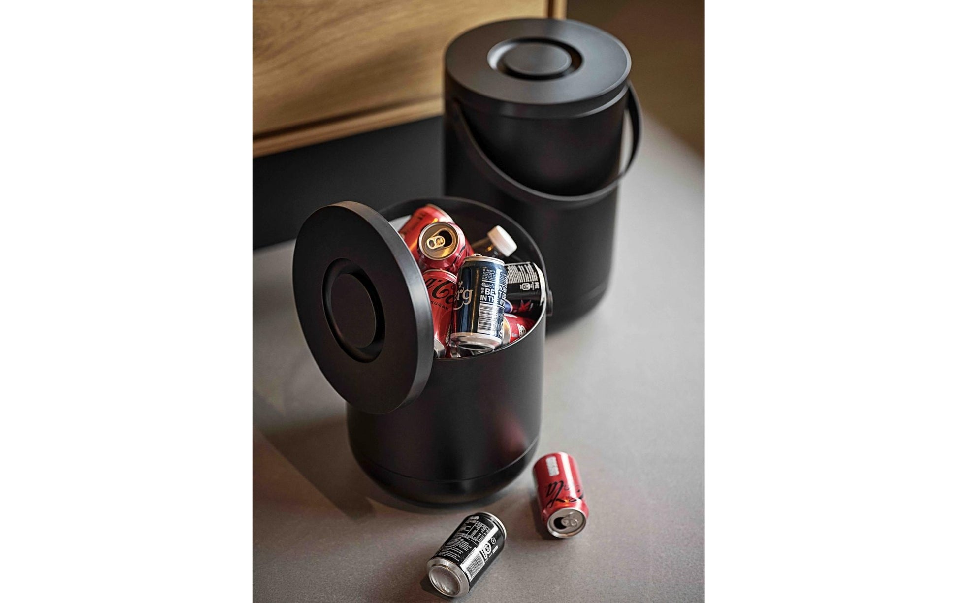 Zone Denmark Papierkorb – 22 l – Kunststoff, Schwarz – Ø 280 × H 440 mm