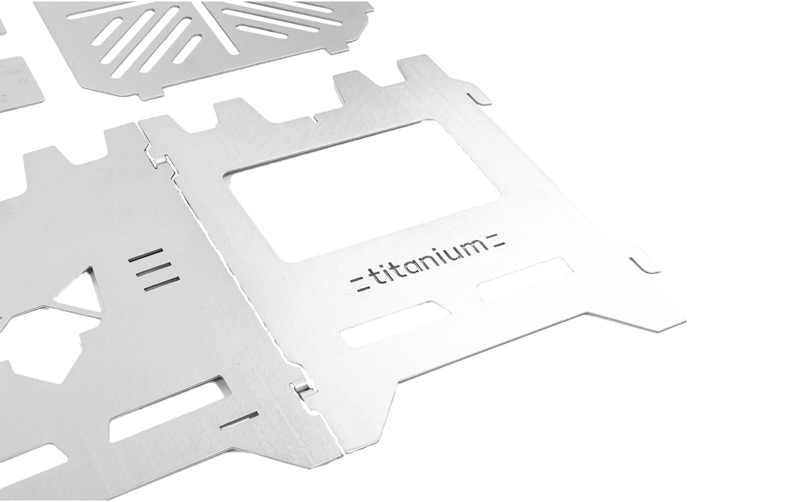 FENNEK Campingkocher Hobo Premium Titan – titan, zusammengelegt 16,4×13,2×1,5 cm, 450 g – silber